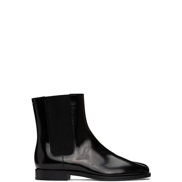 MAISON MARGIELA Patent Tabi Chelsea Boots - 40/7 - Black - Picture 1 of 6